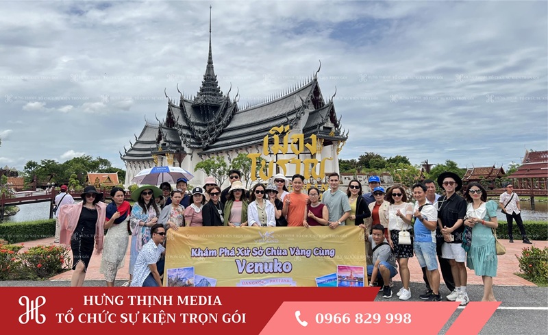 giáo ví dụ to