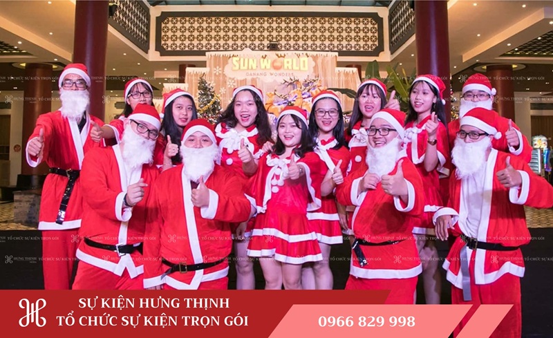 to bé merry tất hinh bảng giản anh góc tết
