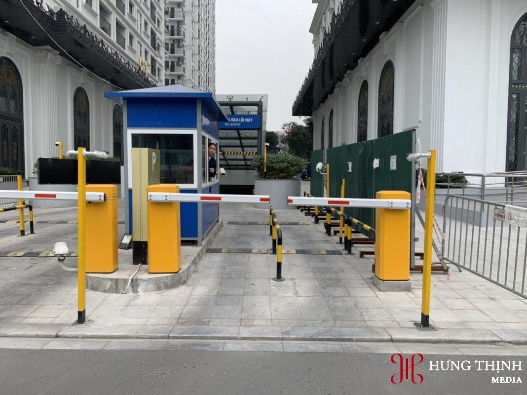 Những lợi ích khi thuê cột barie