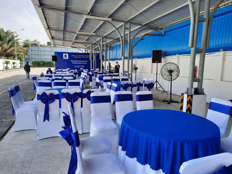 vì sao nên chọn bàn tròn sự kiện 