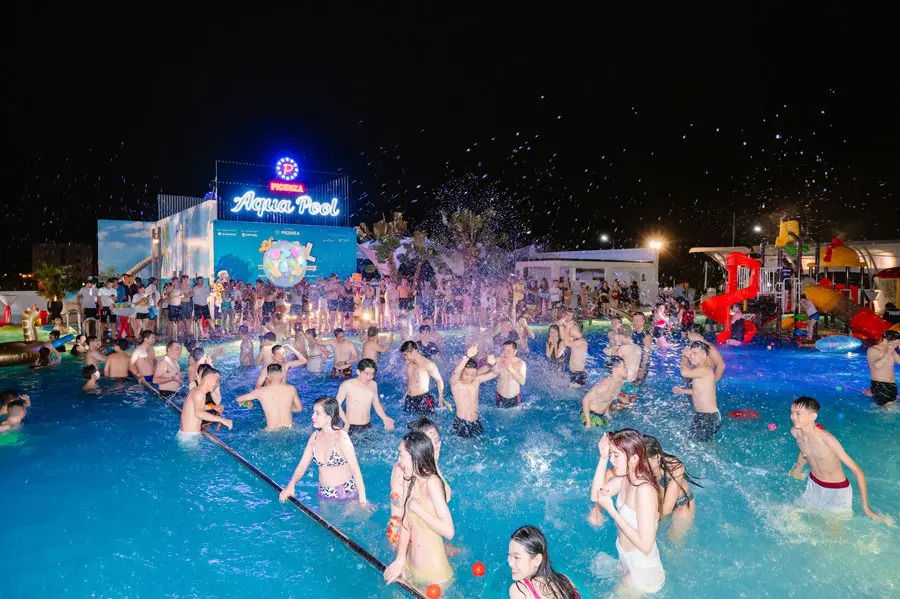 pool-party-la-gi