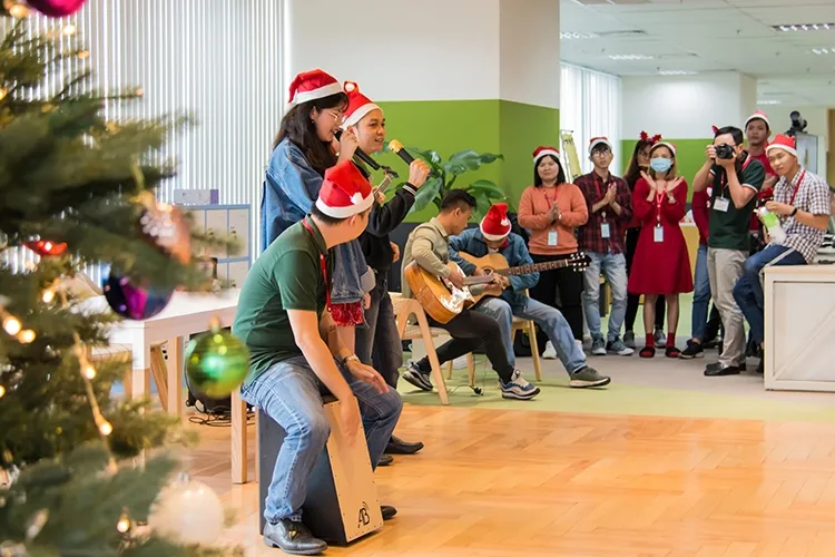 Chương trình team building Giáng sinh